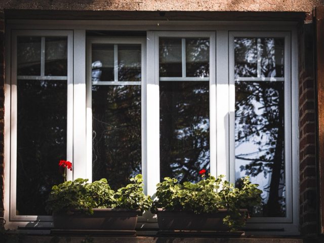 Guide pour isoler ses fenêtres sans gros travaux