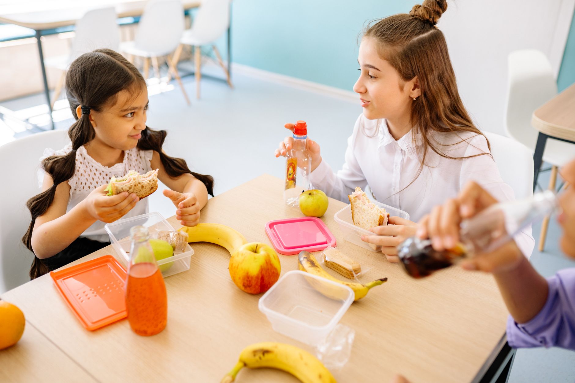 Cantines scolaires : comment le non-respect du bio pénalise vos enfants