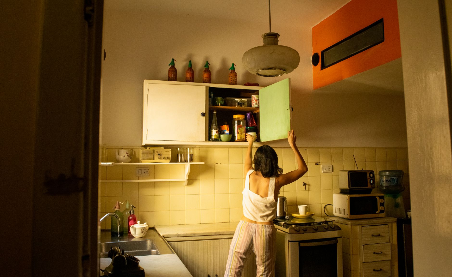 Dyson ou Rowenta : quel aspirateur sans sac balai choisir