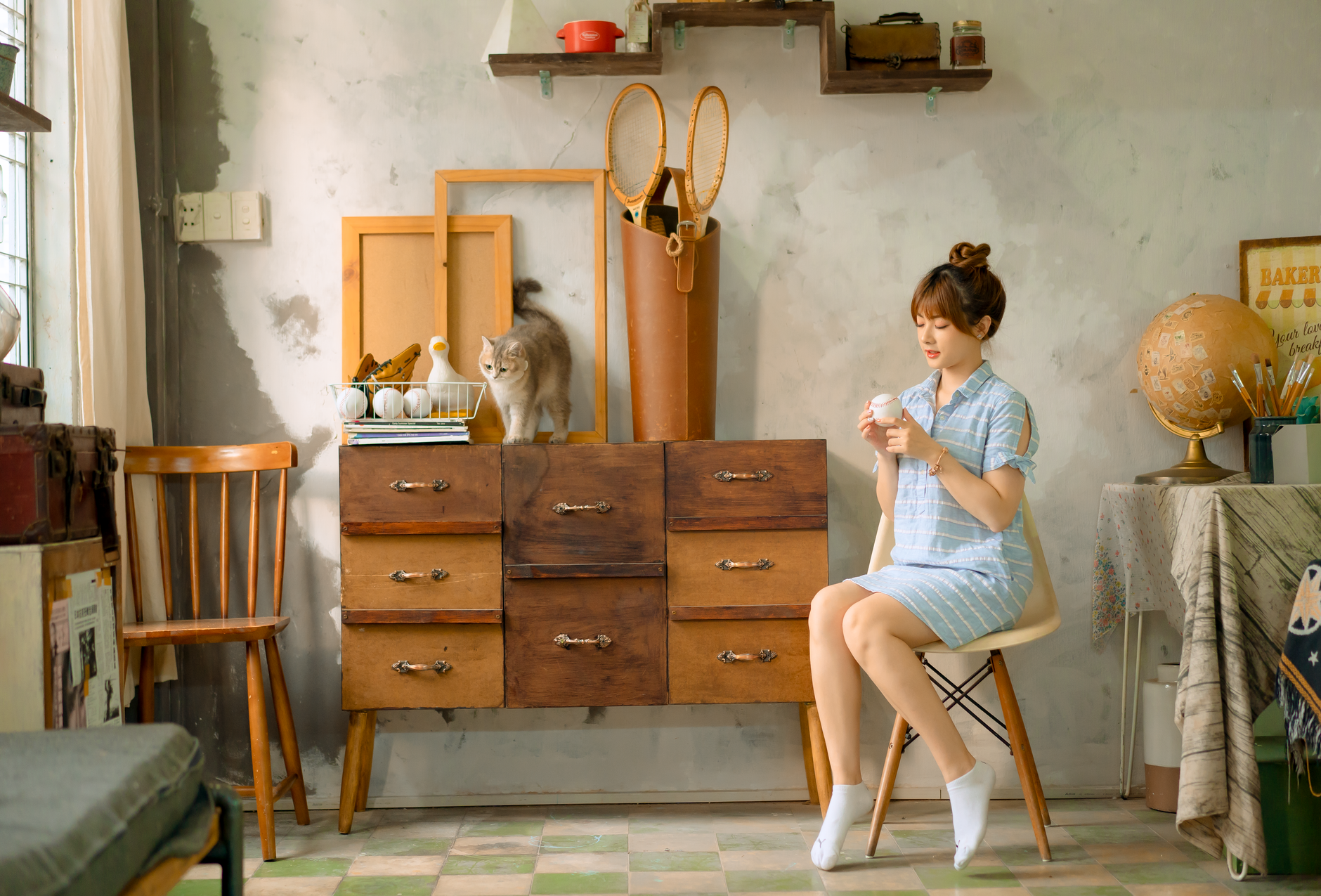 IKEA BESTÅ ou meuble sur‑mesure : quel rangement salon choisir