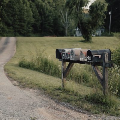 Dès 2027, 441 bureaux de poste fermés : quelles conséquences pour vous ?